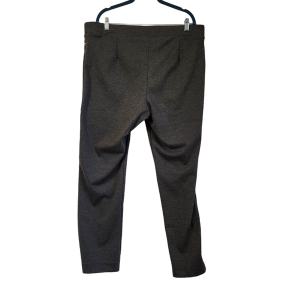 Rafaella Woman's Plus Size Curvy Fit Pull On Pants Size 18W Zipper Pockets - Picture 2 of 12